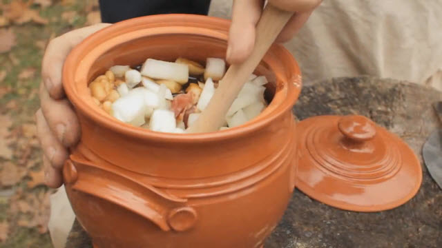 Baked Beans (Time 0_04_33;21)