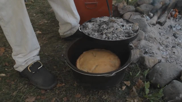 Meat Pies (Time 0_08_57;16)