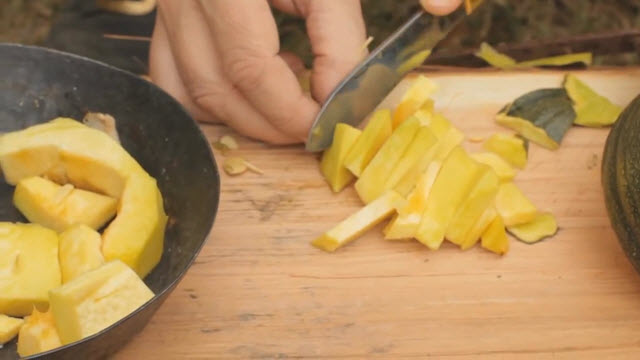 Soldier Pumpkins (Time 0_03_58;04)