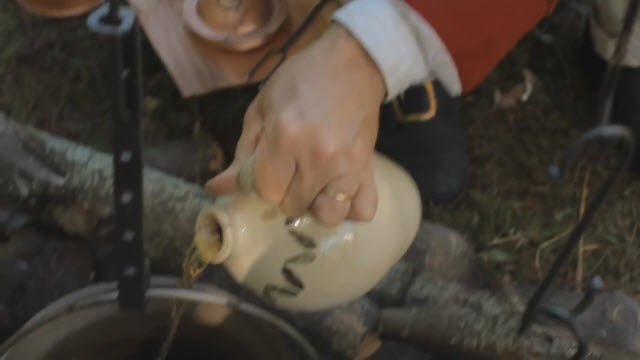 Soup stew and hash (Time 0_02_28;06)