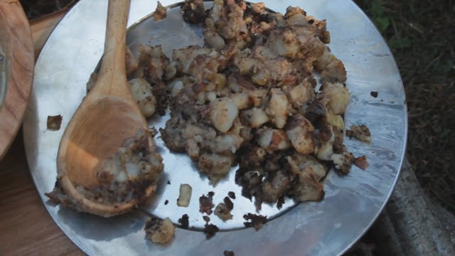 Soup stew and hash (Time 0_06_18;07)