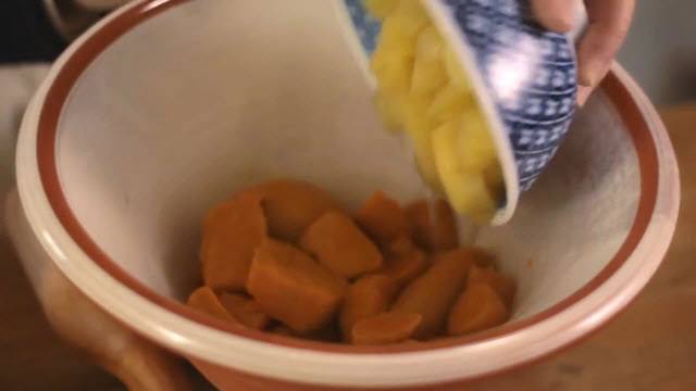 Sweet Potato Pudding (Time 0_01_07;03)