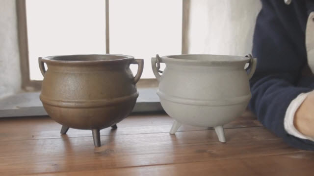 Cast Iron (Time 0_00_15;15)