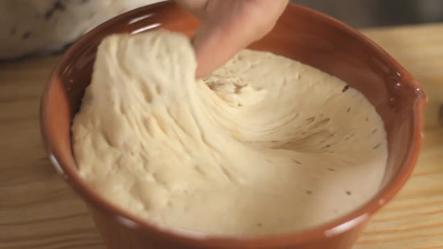 Using Leaven (Time 0_11_28;18)