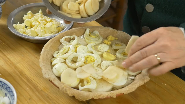 Onion Pie (Time 0_03_23;04)