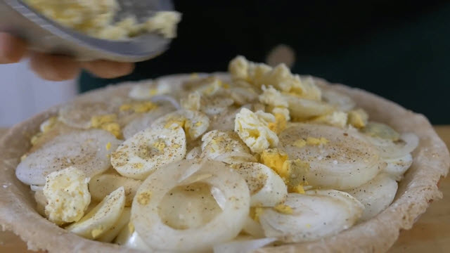 Onion Pie (Time 0_03_58;14)