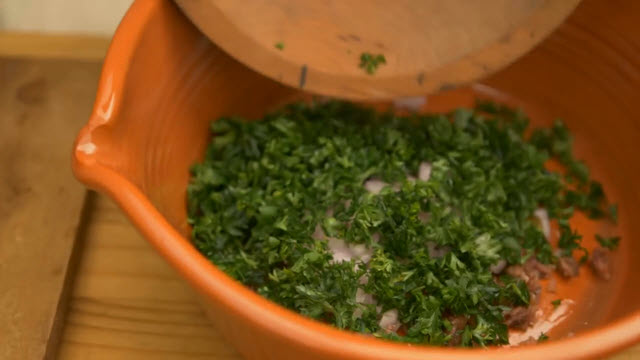 chicken-salad-time-0_02_5218