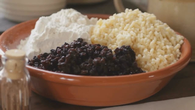 copy-of-plum-pudding-time-0_01_4401