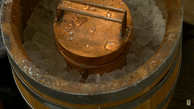 parmesan-ice-cream-time-0_03_5305