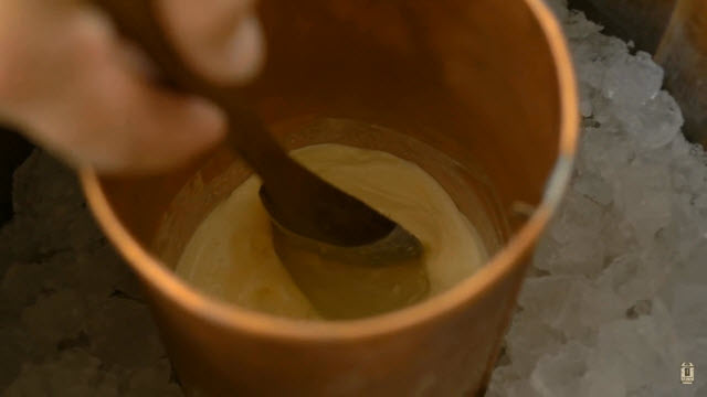 parmesan-ice-cream-time-0_05_0429